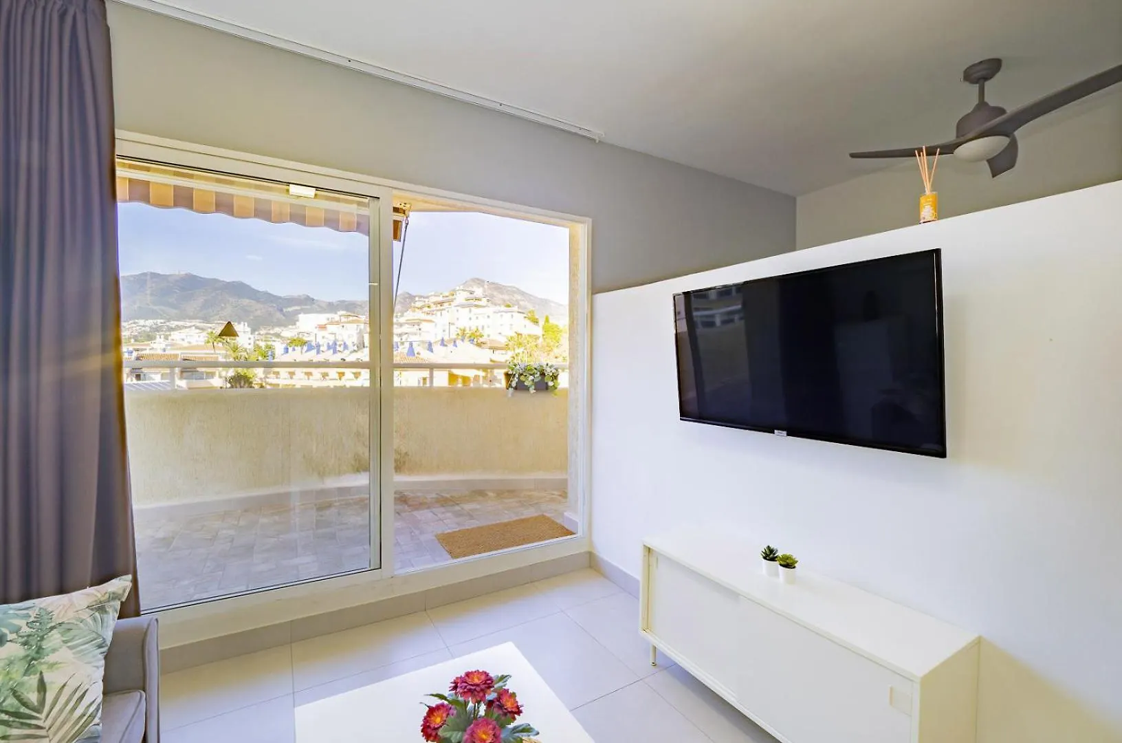 Apartment Cubo'S Benalbeach Sea View & Terrace Benalmadena