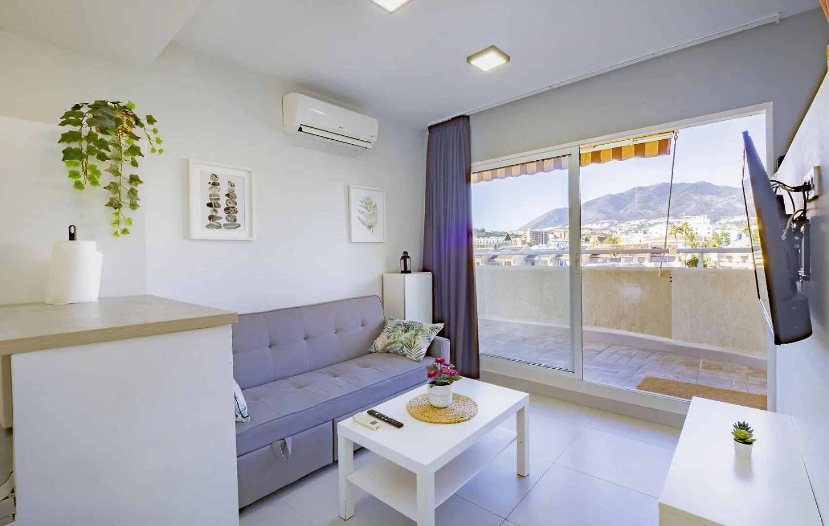 Cubo'S Benalbeach Sea View & Terrace Benalmadena Apartment